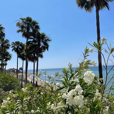 ヴィラ Luxury On Mistral Beach, Puerto Banus.