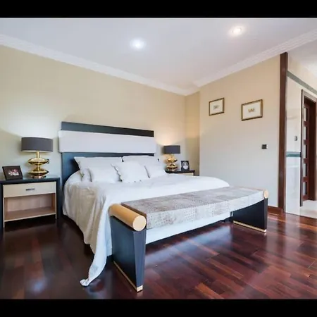 Luxury On Mistral Beach, Puerto Banus. * Marbella