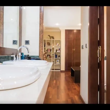 Villa Luxury On Mistral Beach, Puerto Banus.